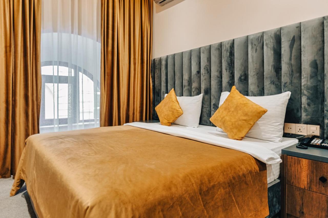 Eleven Hotel บากู ภายนอก รูปภาพ
